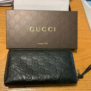 Gucci wallet
